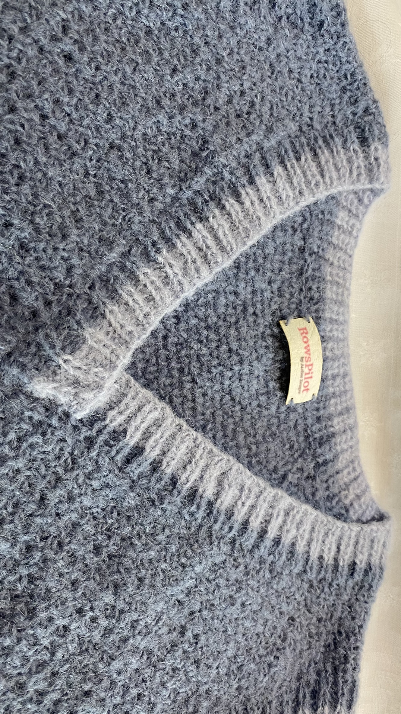 V-Abschluss gekreuzt