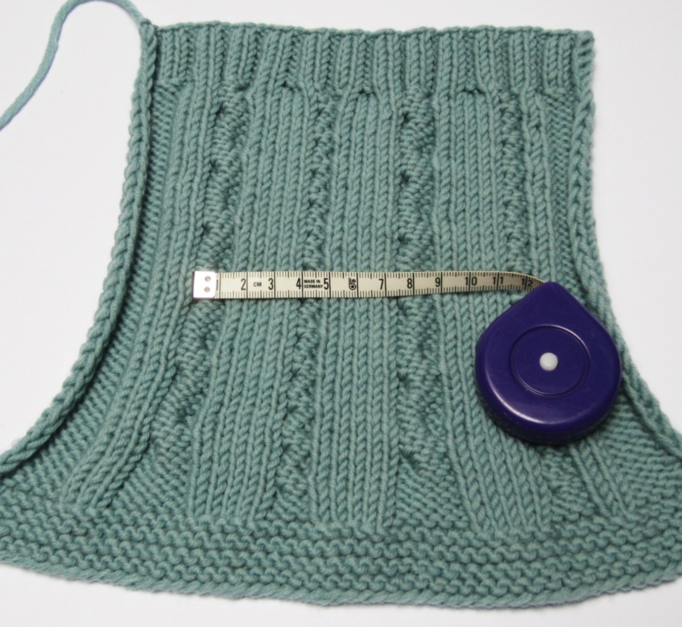 Maschenprobe Zopf 1 hinten